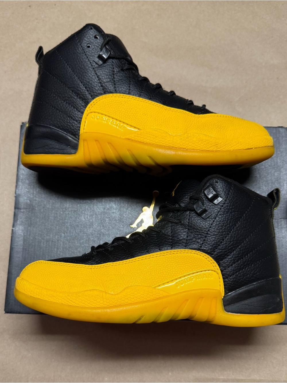Nike Air Jordan 12 Retro University Gold Mens size 8 Basketball Shoes Rare!
